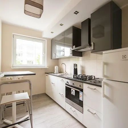 Uno 6 Апартаменты